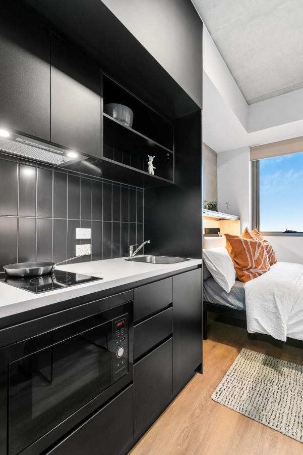 Comfy Stay At Switch Living In The Centre Of أدليد المظهر الخارجي الصورة