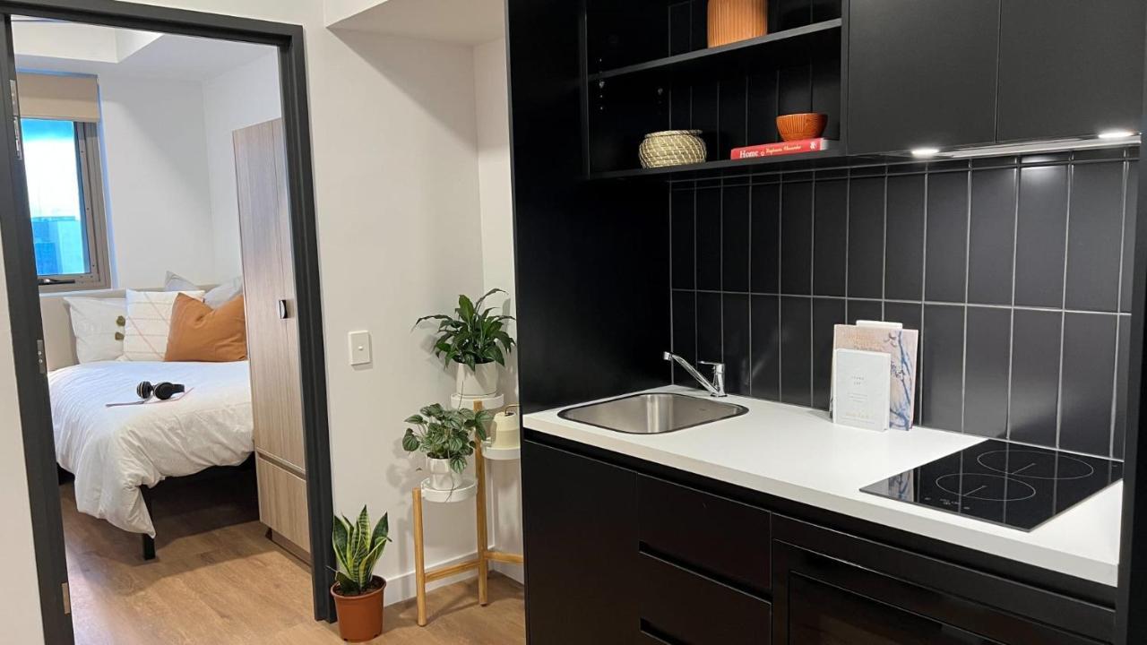 شقة Switch Living In The Centre Of أدليد المظهر الخارجي الصورة